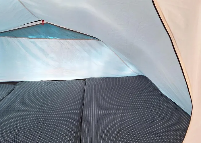 Unique At Olive مكان تخييم *