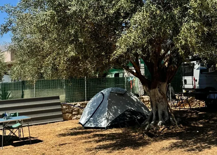 Unique At Olive Himarë